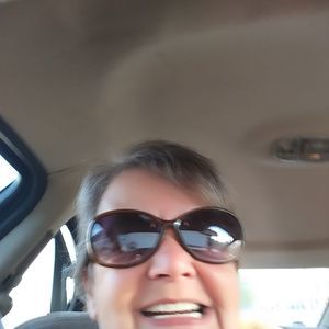 Meet your Posher, Jo